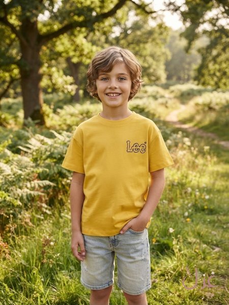 T-shirt Lee